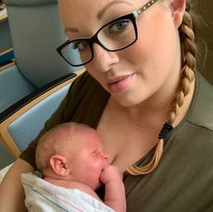 Meet your Posher, Lorri